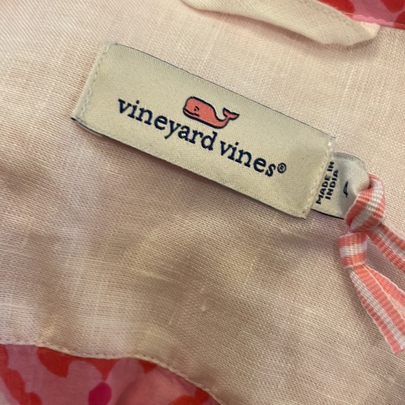 Vineyard Vines Button Down with Detail Back - Picture 3 of 4